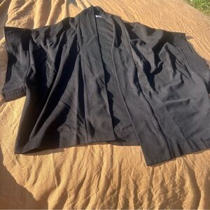NWT Natori Black Short Open Front Kimono Cardigan Size Medium